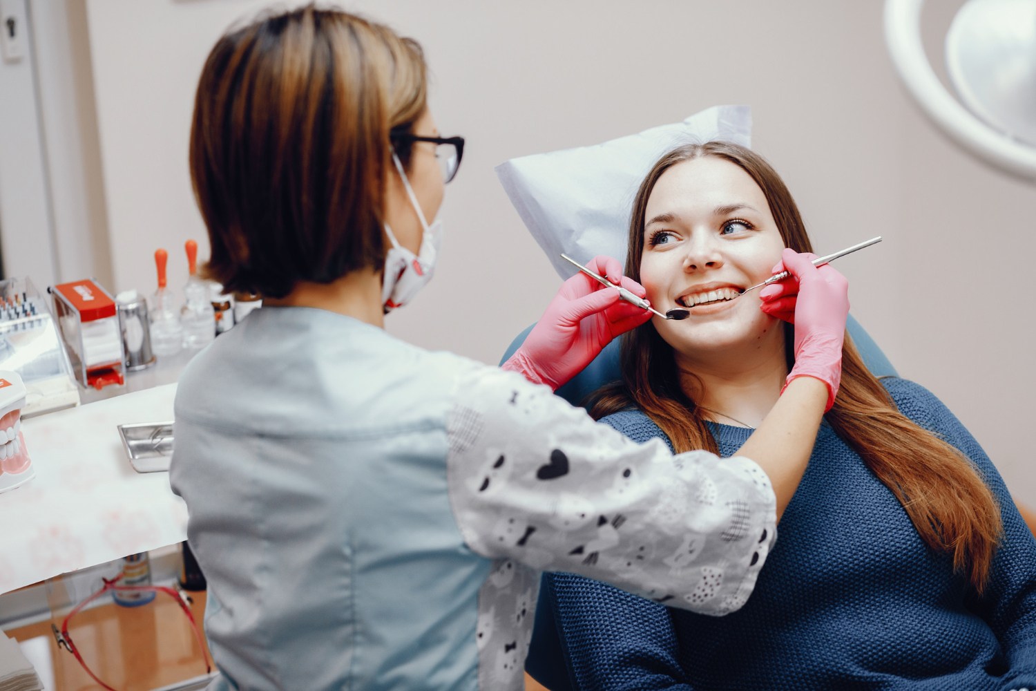 Private Dentist vs. Public Dentistry: Understanding the Key Differences